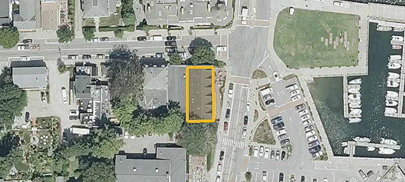 43 Conanicus Ave