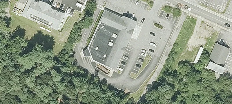 1187 Main St