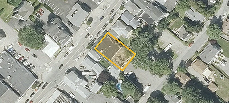 410 Main St