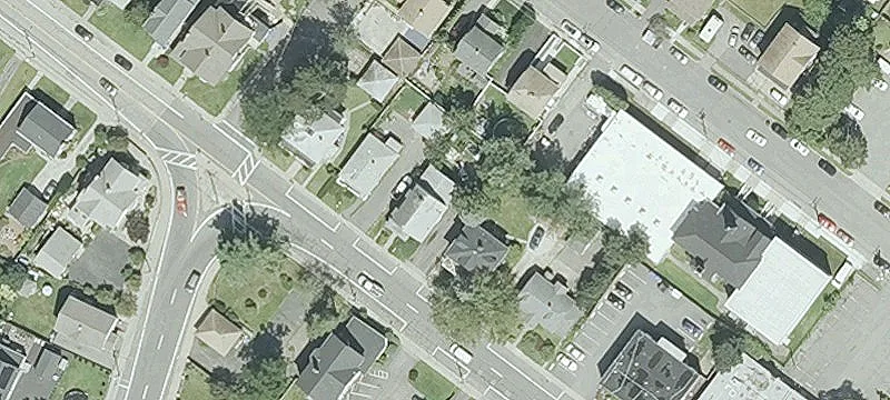 222 Waterman Ave