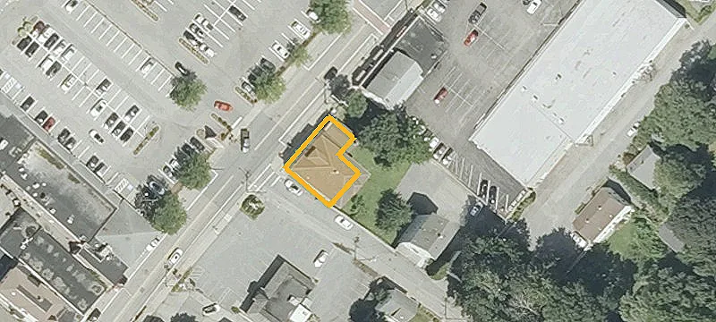 536 Main St