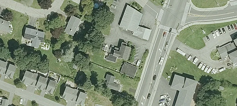 3382 Main Rd