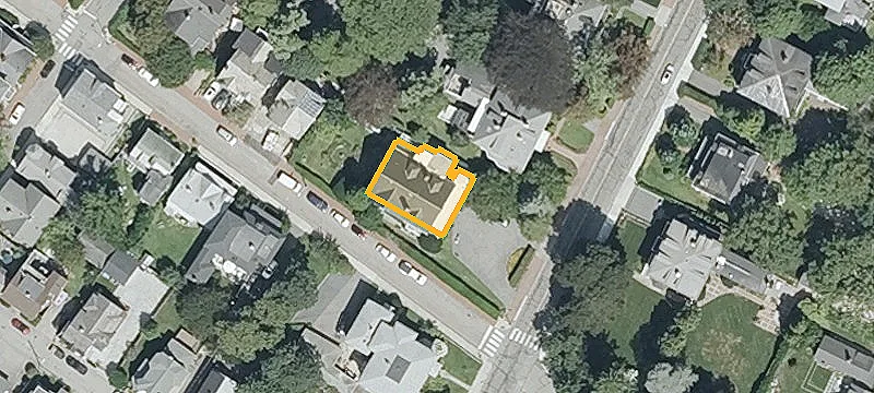 24 Kay St