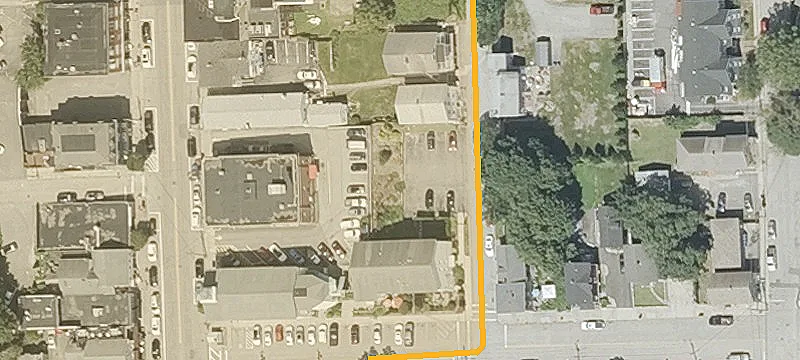 200 Main St