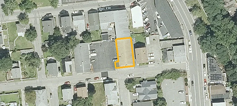 19 Maple Ave