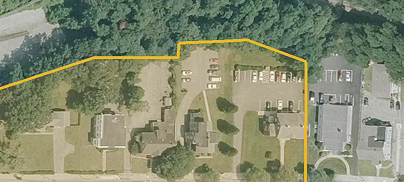 42 Hamlet Ave
