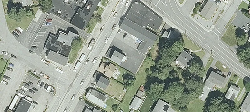 330 Broadway
