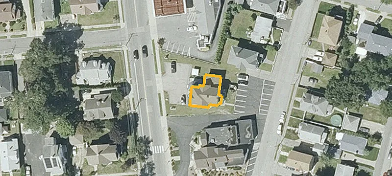 496 Pontiac Ave