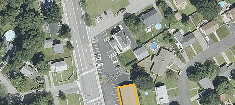 110 Ridgeway Ave