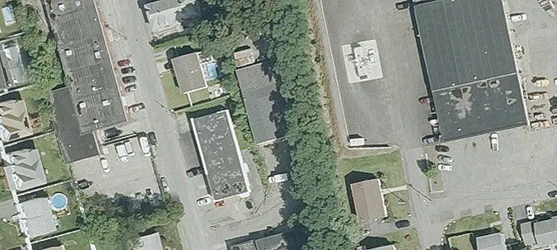 11 Thelma St