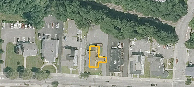 58 Hamlet Ave