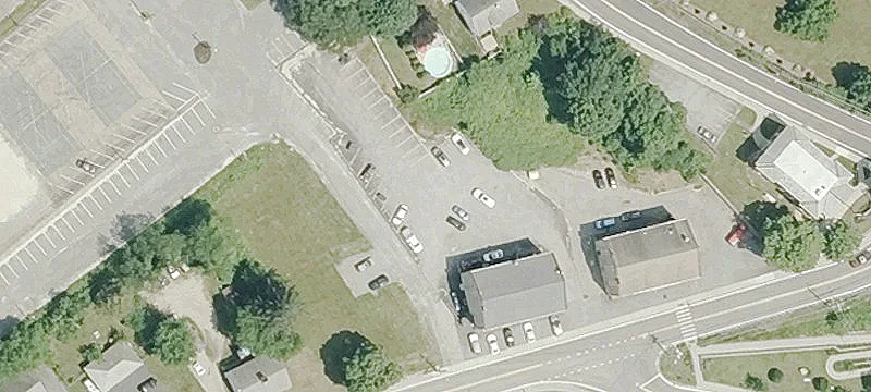 11 Main St