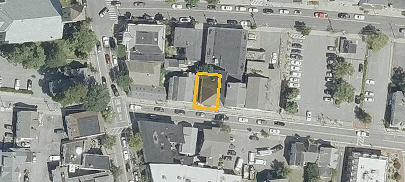 18 Child St