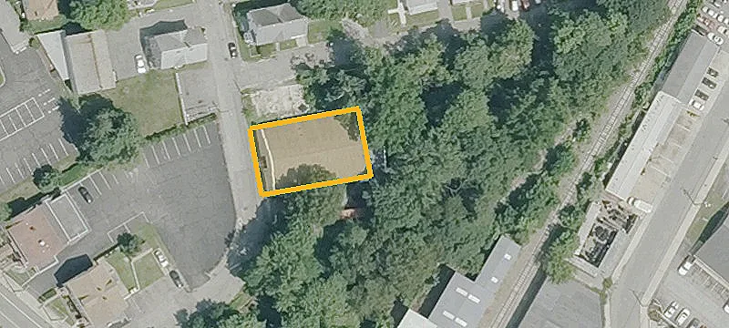 60 Kindergarten St