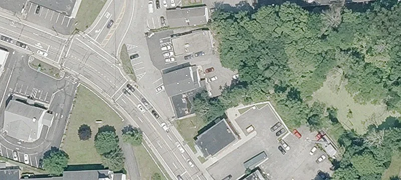 615 Putnam Pike