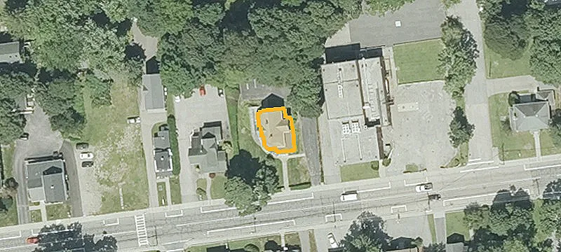 105 Main St