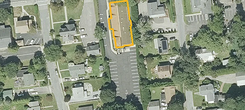 138 Main St