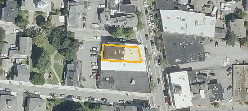 463 Main St