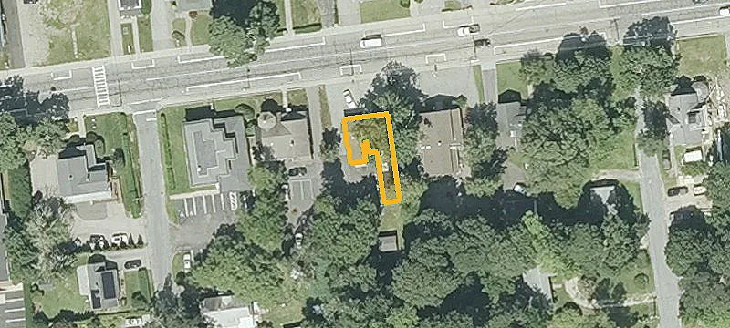 102 Main St