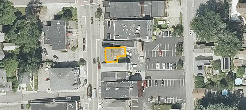 30 Main St