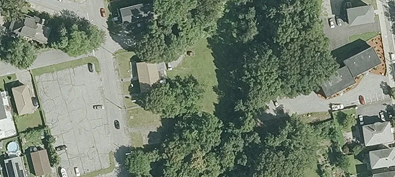 51 Overland Ave