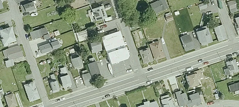 448 Park Ave