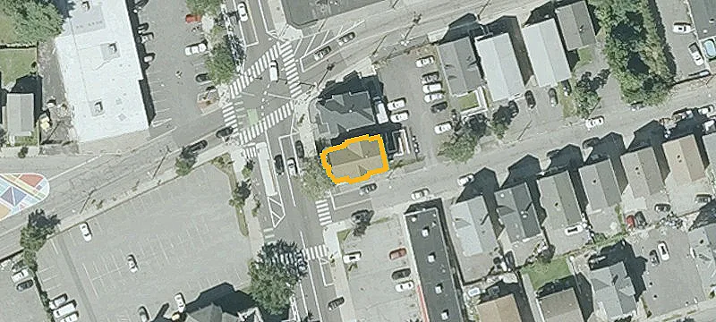 728 Broad St