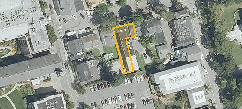 30 Bradford St