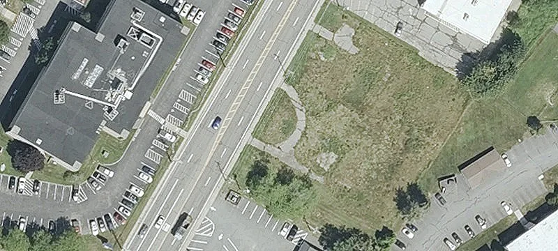 995 Main Rd