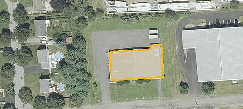 16 Peckham Dr