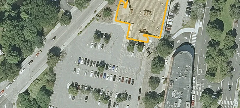 1 Randall Sq, Unit 30
