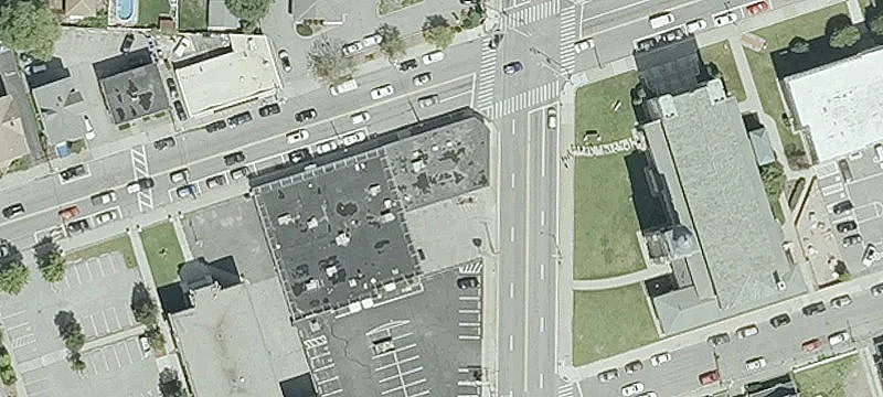 1230 Newport Ave