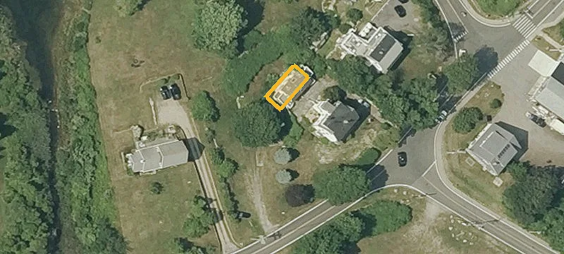 585 Bch Ave