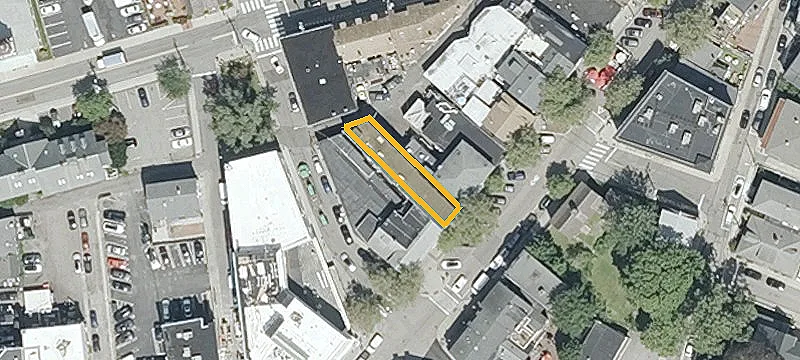 8-10 Broadway