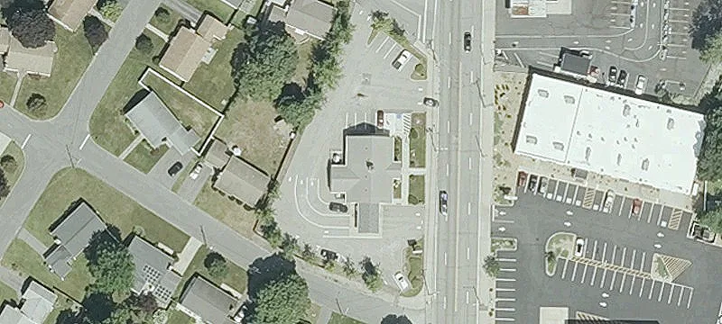 275 Newport Ave