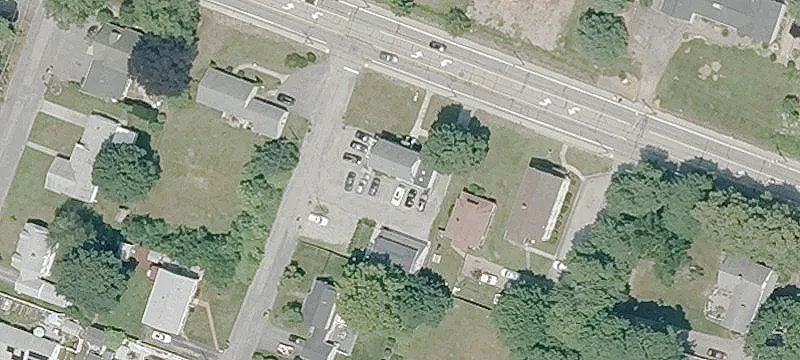 634 Putnam Pike