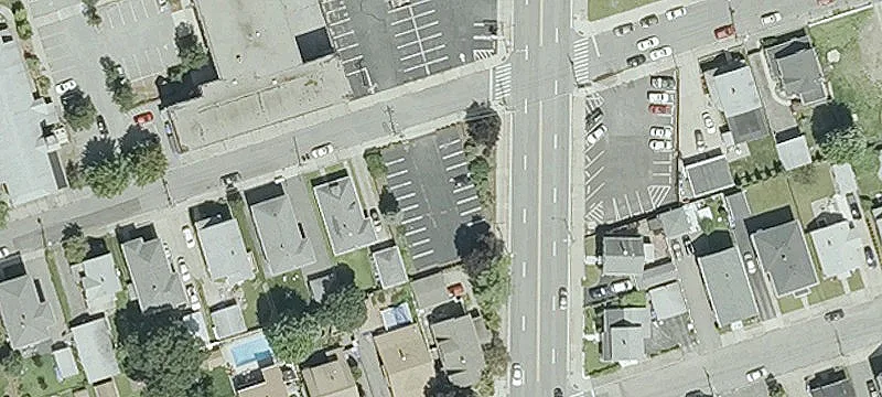 1202 Newport Ave