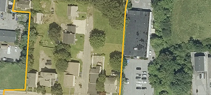 404 Child St