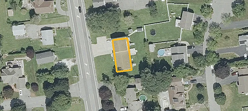 458 Metacom Ave
