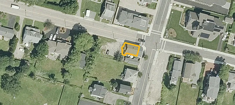 123 Boon St