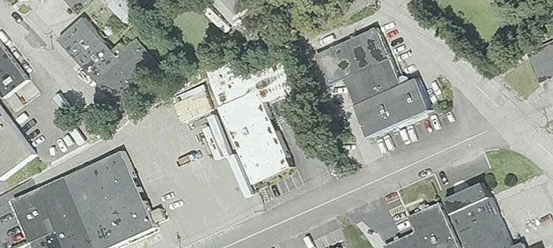 30 Webb St