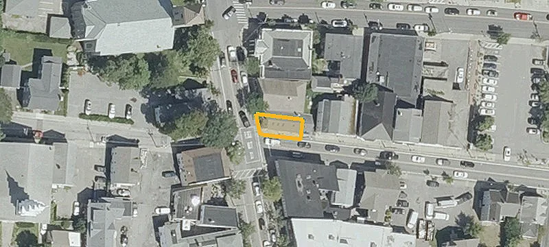 426 Main St