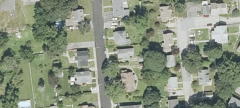 61 Andrews Ave