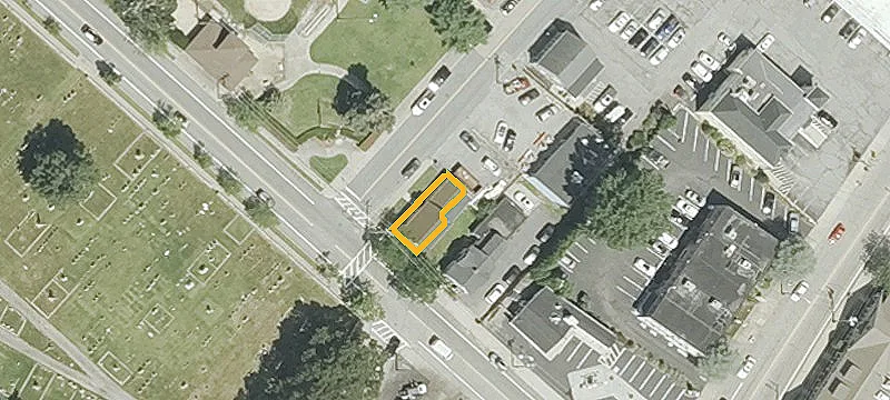 25 1st Ave