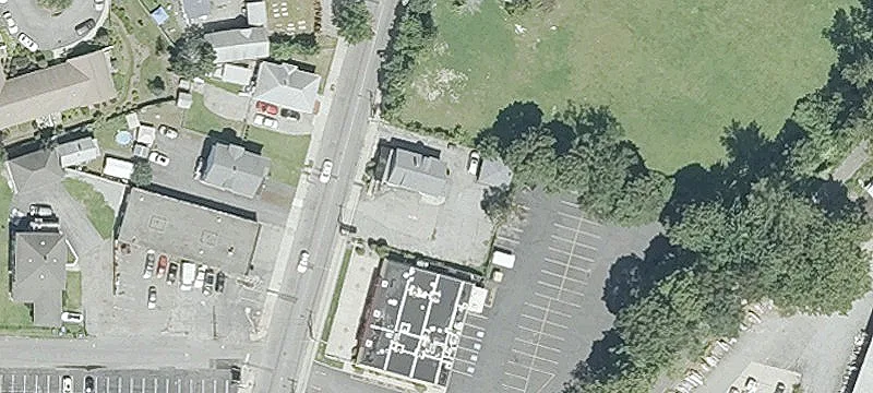 1766 Cranston St