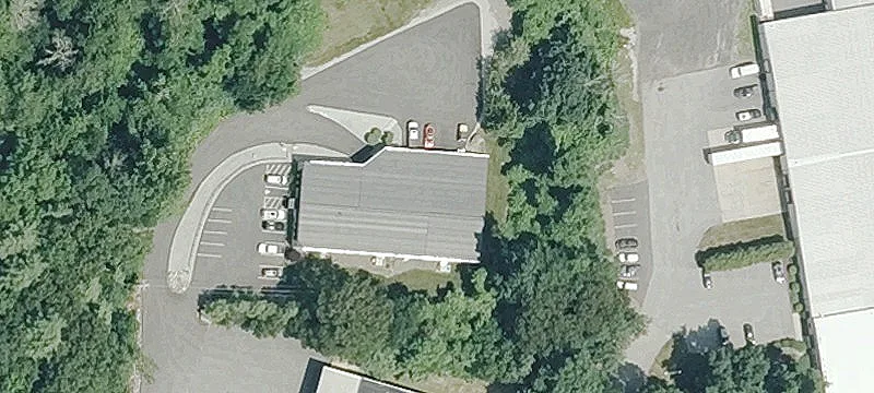 27 Thurber Blvd