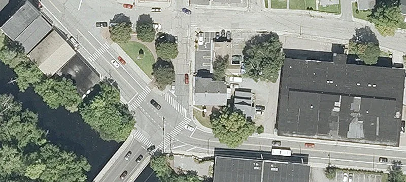 9 Pleasant St