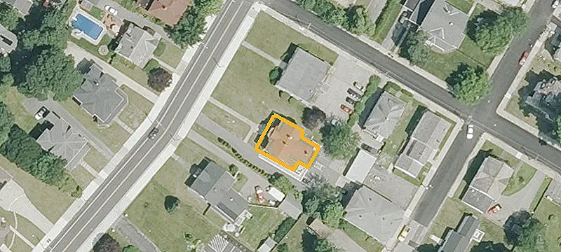 492 Main St