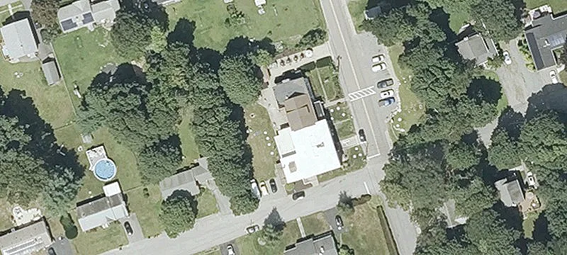 51 Laurel Ave