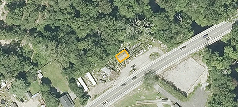 1127 Main St